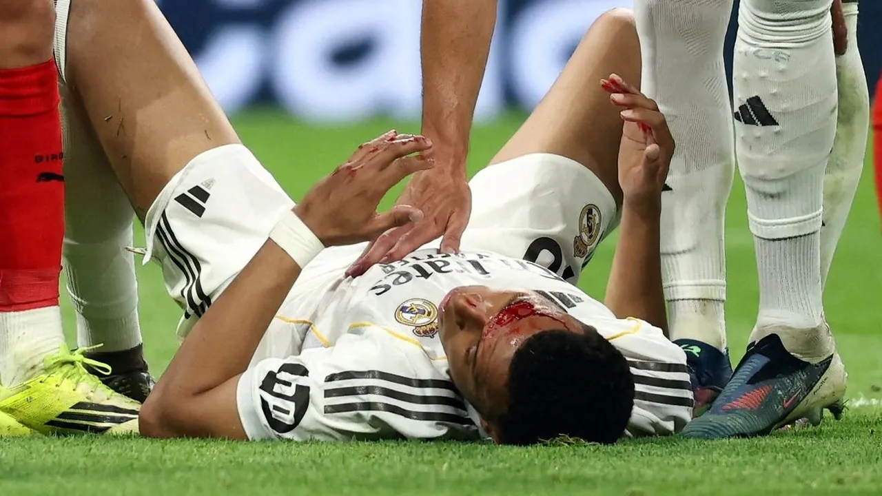 الاتحاد الإسباني يستفز ريال مدريد ويُكافئ حكم “دماء مبابي”